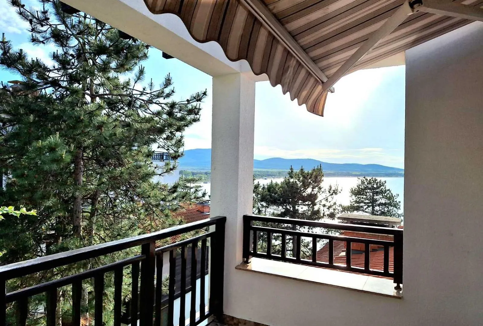 Marina Sun Sea View Apartment Sozopol